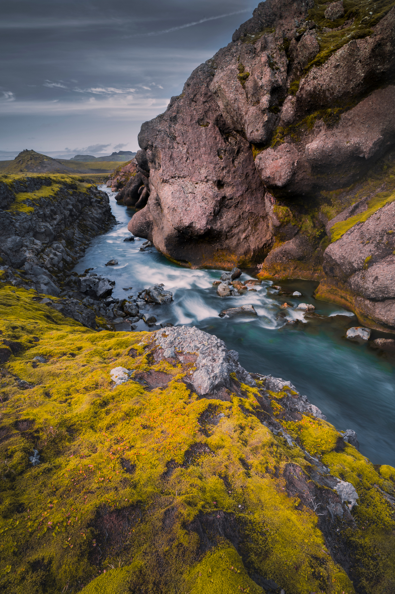 Wasserlauf im Hochland von Island